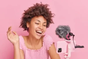 Como Usar Influenciadores para Campanhas no Instagram?_Reprodução: Freepik