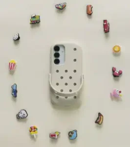 Samsung e Crocs se unem_Reprodução: Collab Samsung x Crocs